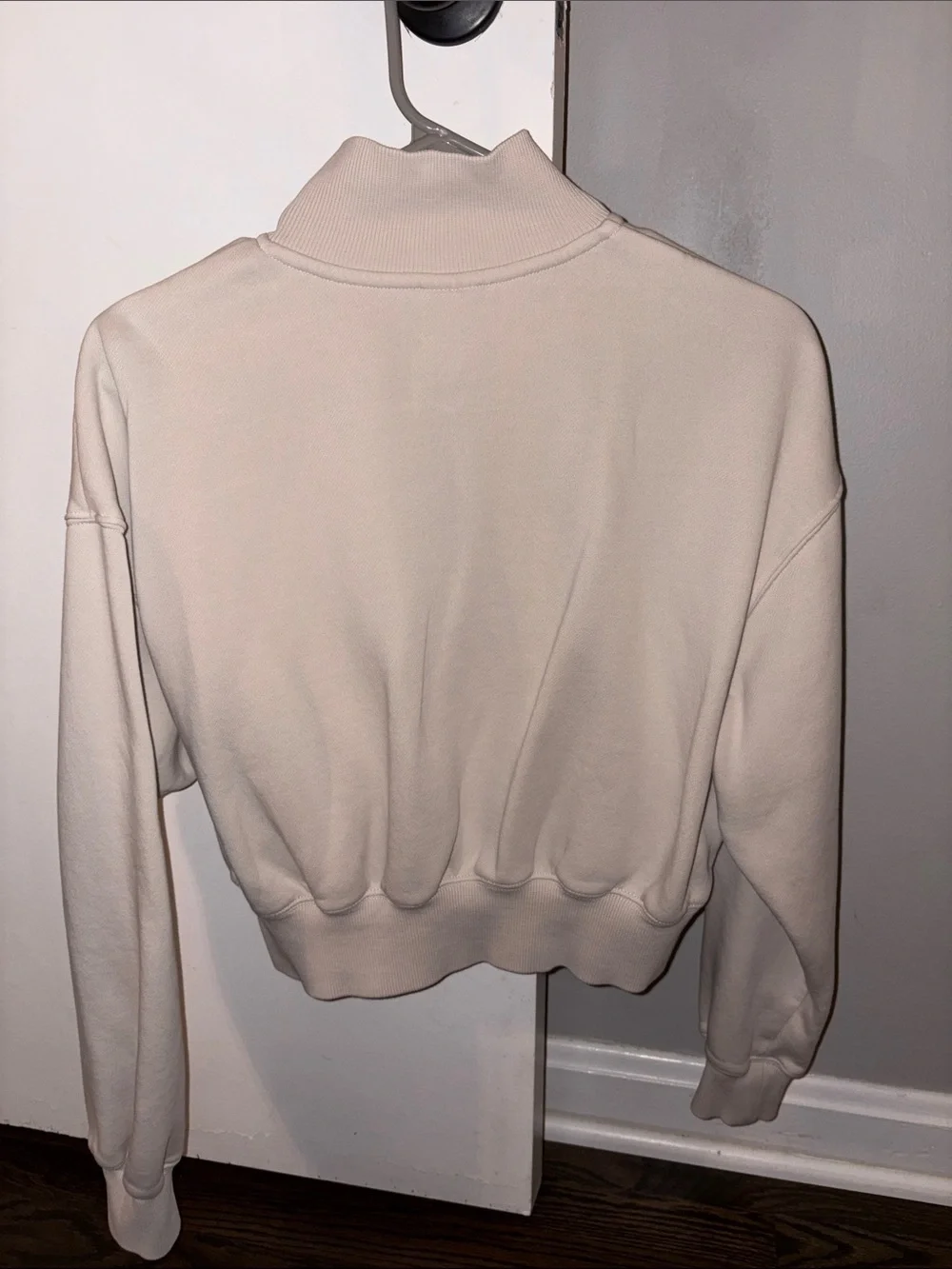 Nike Women's Light Beige Quarter-Zip Cropped Sweatshirt